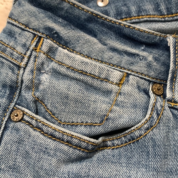 Cabi High Straight denim #5309 size 4 - Picture 6 of 9